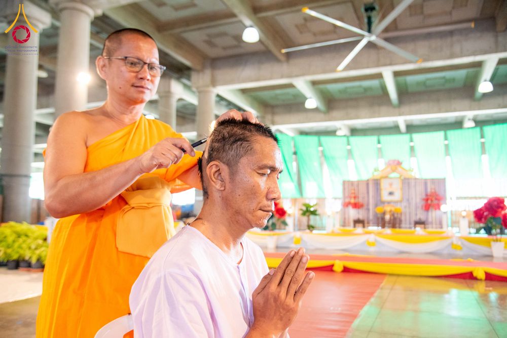 ภาพ No.293648:วันที่ 10 มกราคม พ.ศ. 2569 พิธีปลงผมธรรมทายาทบูชาธรรม 117  ปี คุณยายอาจารย์ฯ ณ วิหารคด วัดพระธรรมกาย ปทุมธานี