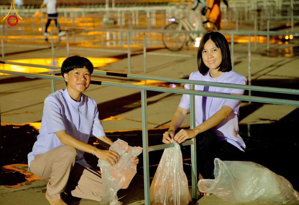 ภาพ No.326373:วันที่ 26 -27 เมษาบน พ.ศ.2569 การเก็บงานแผ่นหน้าโต๊ะที่ลานธรรม งานถวายมหาสังฆทาน 40,000 กว่าวัดทั่วประเทศ ณ ลานธรรม วัดพระธรรมกาย
