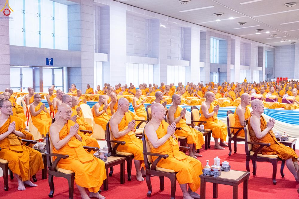 ภาพ No.339605:วันที่ 18 กรกฎาคม พ.ศ.2569 วันมหารำลึก ครั้งที่ 36 ณ ห้องแก้วสารพัดนึก 1 วัดพระธรรมกาย