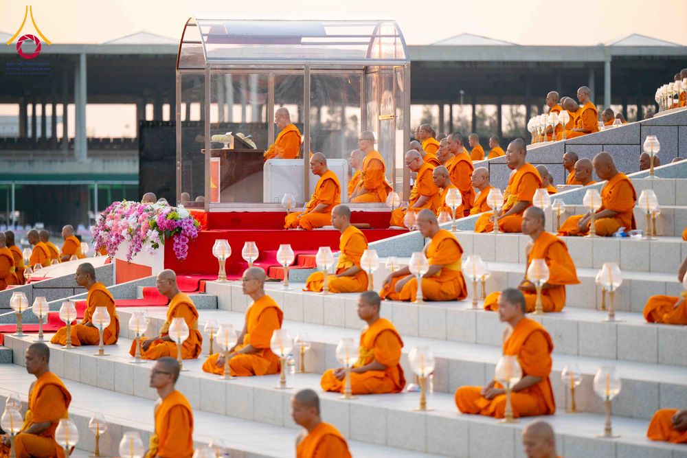 ภาพ No.312101:วันอังคารที่ 3 มีนาคม พ.ศ.2569 พิธีเวียนประทักษิณและจุดมาฆประทีป ณ ลานธรรมพระมหาธรรมกายเจดีย์ วัดพระธรรมกาย