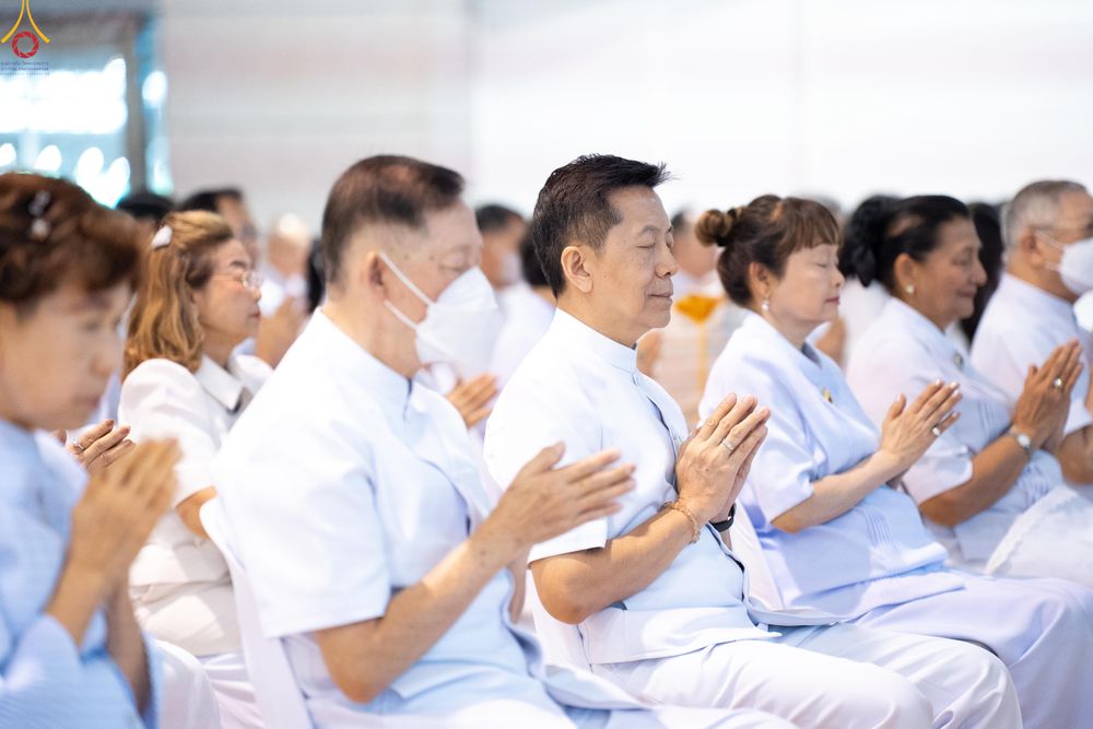 ภาพ No.337892:วันอาทิตย์ต้นเดือน 5 กรกฎาคม พ.ศ.2569 พิธีบูชาข้าวพระ ณ สภาธรรมกายสากล วัดพระธรรมกาย