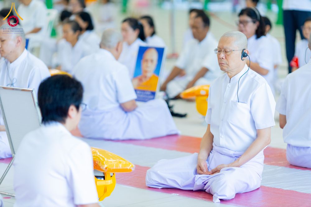 ภาพ No.286548:วันเสาร์ที่ 12 กรกฏาคม พ.ศ.2568 พิธีบรรพชาอุปสมบท  โครงการบรรพชาอุปสมบทหมู่ ธรรมทายาทนานาชาติ(ภาคภาษาจีน), โครงการบรรพชาสามเณร โรงเรียนนานาชาติ รุ่นที 14