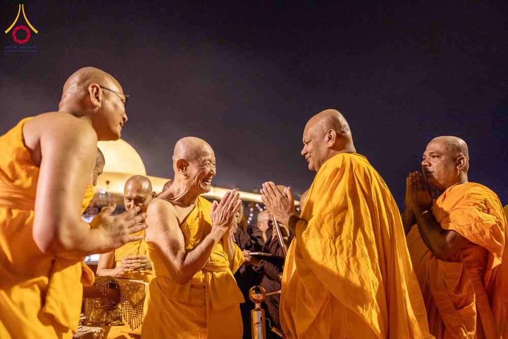 ภาพ No.312453:วันอังคารที่ 3 มีนาคม พ.ศ.2569 พิธีเวียนประทักษิณและจุดมาฆประทีป (ภาพชุดที่ 2) ณ ลานธรรมพระมหาธรรมกายเจดีย์ วัดพระธรรมกาย