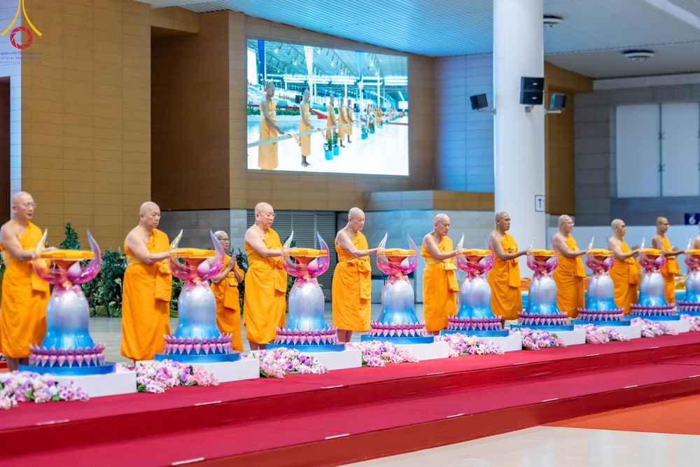 ภาพ No.154720:พิธีทอดผ้าป่าสมทบกฐินวัดพระธรรมกาย และสมทบกฐิน 30,000 วัดทั่วไทย ครั้งที่ 2 ณ สภาธรรมกายสากล วัดพระธรรมกาย วันอังคารที่ 17 กันยายน พ.ศ. 2567