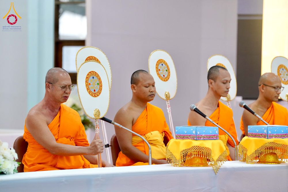 ภาพ No.294296:วันอาทิตย์ที่ 14 ธันวาคม พ.ศ.2568 พิธีเจริญพระพุทธมนต์สมโภชดวงแก้วลูกนิมิตเอก และดวงแก้วนิมิตปฏิบัติธรรม อัญเชิญประดิษฐาน  ณ วัดพระธรรมกายในประเทศสหรัฐอเมริกาและประเทศเยอรมนี 7 แห่ง ณ อาคารปลูกศรัทธา 2 วัดพระธรรมกาย