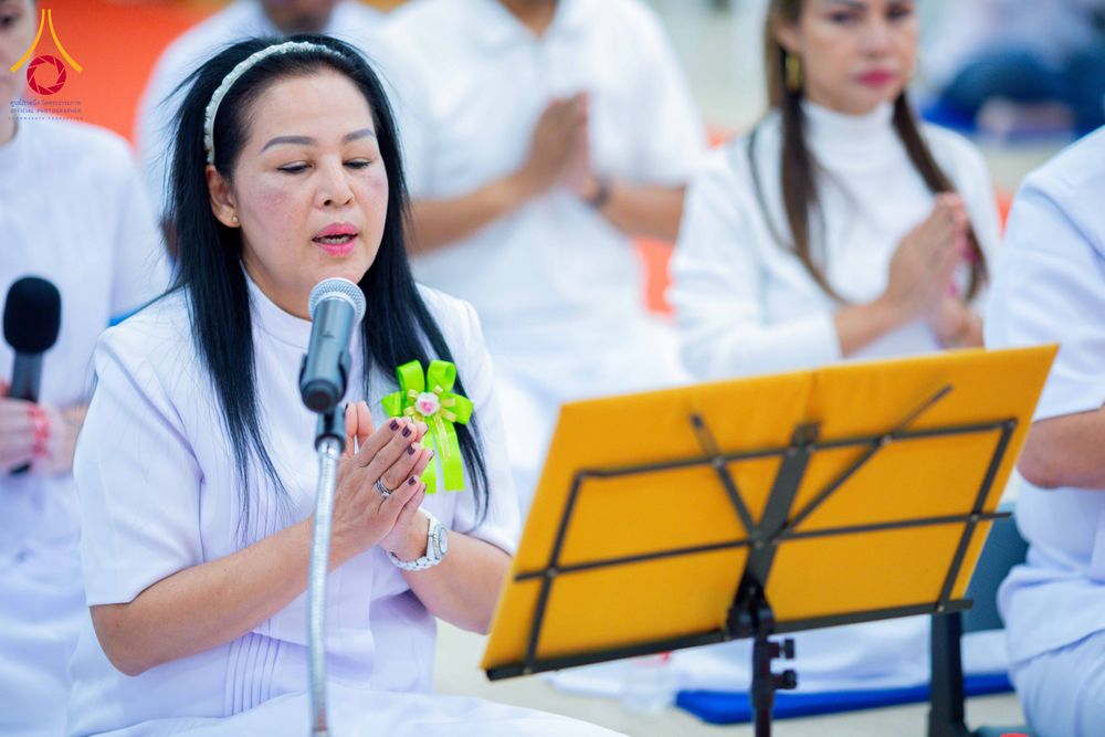 ภาพ No.313288:วันอาทิตย์ที่ 8 มีนาคม พ.ศ. 2569 พิธีสมโภชรูปเหมือนพระมงคลเทพมุนี (สด จนฺทสโร) และพิธีทอดผ้าป่าสามัคคีเพื่อสร้างวิหารพระมงคลเทพมุนี ณ วัดพุทธเคปทาวน์ ประเทศแอฟริกาใต้