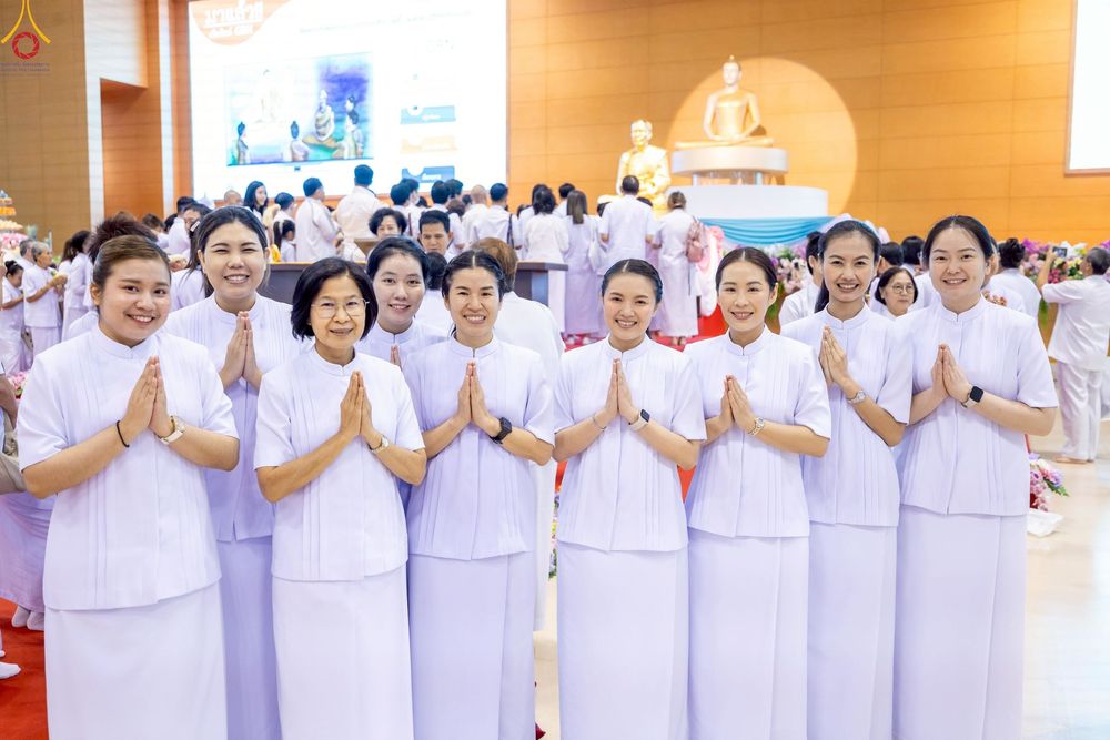 ภาพ No.243787:วันอาทิตย์ที่ 7 กันยายน พ.ศ. 2568 พิธีบูชาครูผู้ค้นพบวิชชาธรรมกาย , พิธีบูชาข้าวพระ ณ สภาธรรมกายสากล วัดพระธรรมกาย