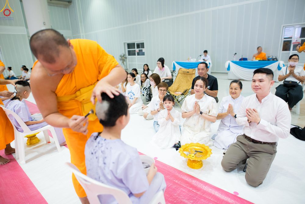 ภาพ No.316867:วันเสาร์ที่ 28 มีนาคม พ.ศ.2569 พิธีปลงผมนาคธรรมทายาท โครงการสามเณรยุวธรรมทายาท รุ่นที่ 34 โครงการสามเณรมัชฌิมธรรมทายาท รุ่นที่ 30 ณ มหารัตนวิหารคด 13 วัดพระธรรมกาย