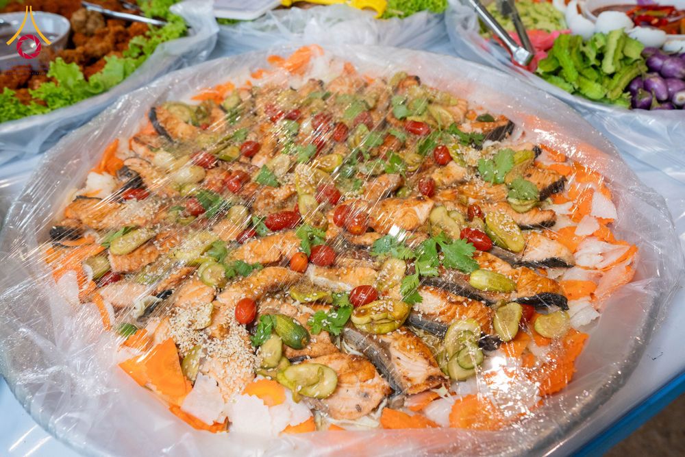 ภาพ No.287380:วันที่ 3 มกราคม พ.ศ.2569 พิธีถวายภัตตาหารเป็นสังฆทาน แด่พระธรรมยาตรา ณ วัดพระธรรมกาย  จังหวัดปทุมธานี ในโครงการธรรมยาตรา กตัญญูบูชา มหาปูชนียาจารย์ พระมงคลเทพมุนี(สด จนฺทสโร) พระผู้ปราบมาร อนุสรณ์สถาน 7 แห่ง ปีที่ 14