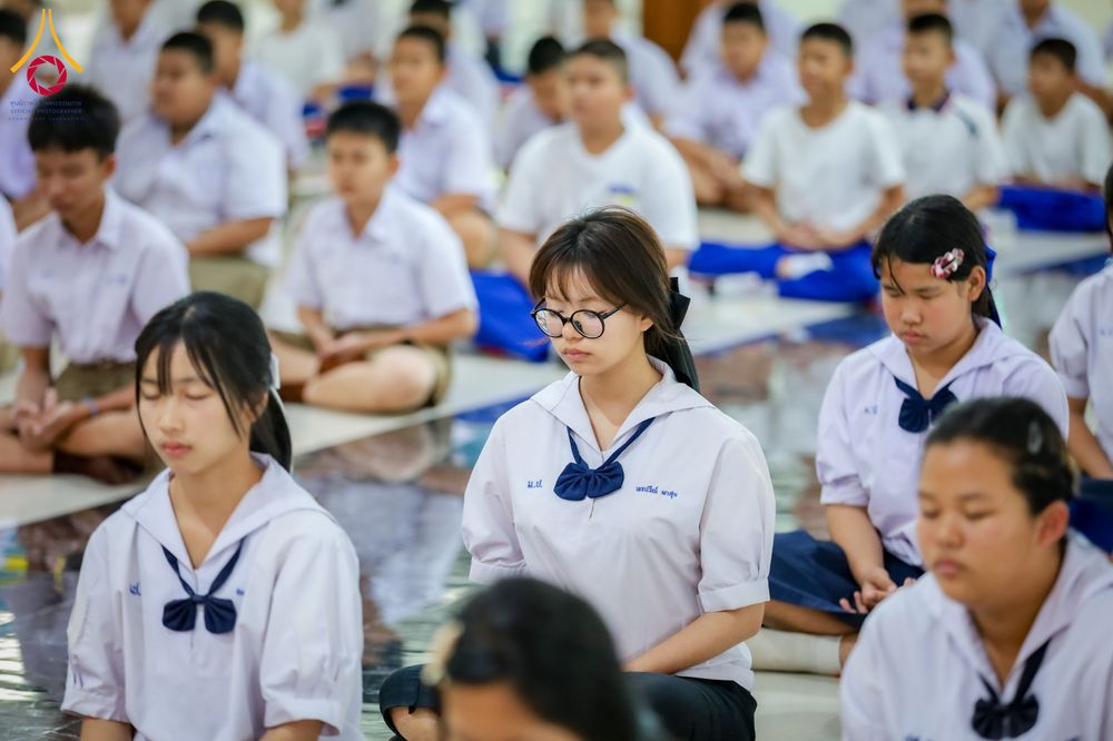 ภาพ No.285518:วันที่ 11 ธันวาคม พ.ศ. 2568  รวมพลังเด็กดี V-Star ผู้นำฟื้นฟูศีลธรรมโลก ประจำปี 2568 จังหวัดแพร่  ณ ธุดงคสถานแพร่ อำเภอวังชิ้น จังหวัดแพร่