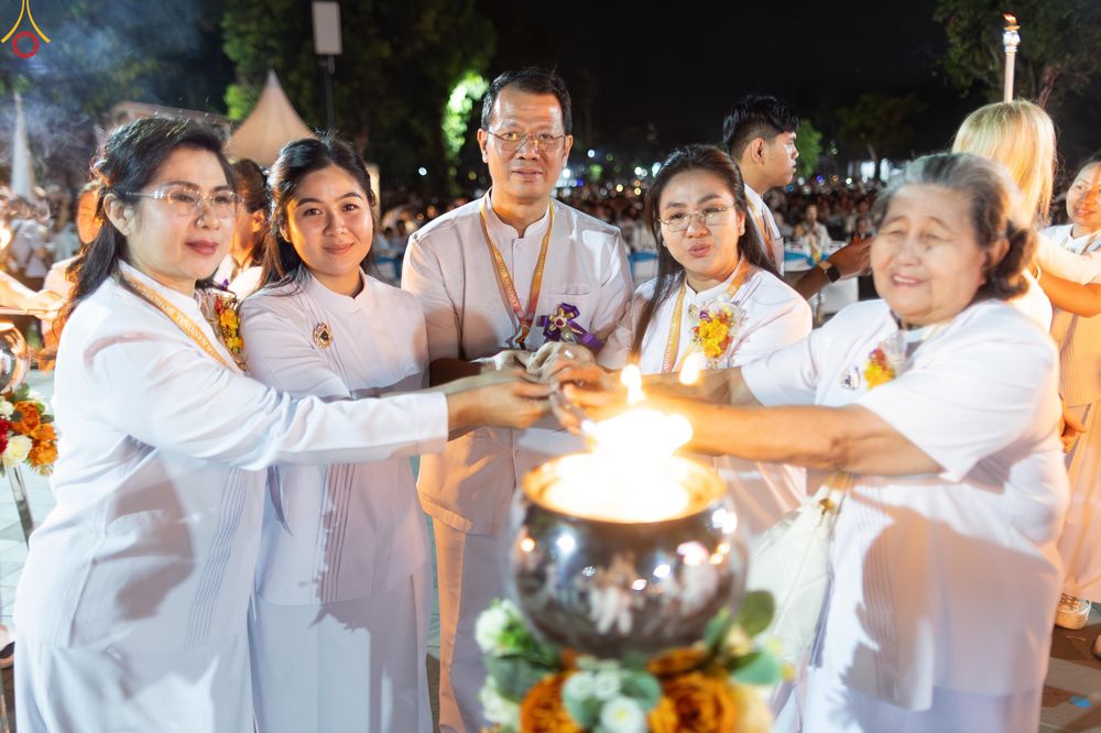 ภาพ No.331966:วันอาทิตย์ที่ 31 พฤษภาคม พ.ศ. 2569 สมาคมมหานิกายอินโดนีเซีย (MBMI) , สมาคมวาลูบี้ (WALUBI) , มูลนิธิธรรมกาย , การท่องเที่ยวและการบินแห่งอินโดนีเซีย (injourney destinations) , สหภาพพระธรรมทูตไทยในอินโดนีเซีย-แอฟริกา และเครือข่าย คณะสงฆ์มหายาน , วัชรยาน แล