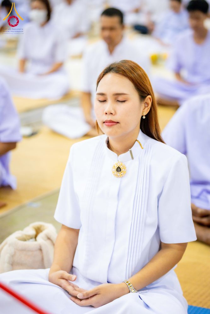 ภาพ No.318339:วันอาทิตย์ต้นเดือนที่ 5 เมษายน พ.ศ.2569 พิธีบูชาข้าวพระ ณ สภาธรรมกายสากล วัดพระธรรมกาย