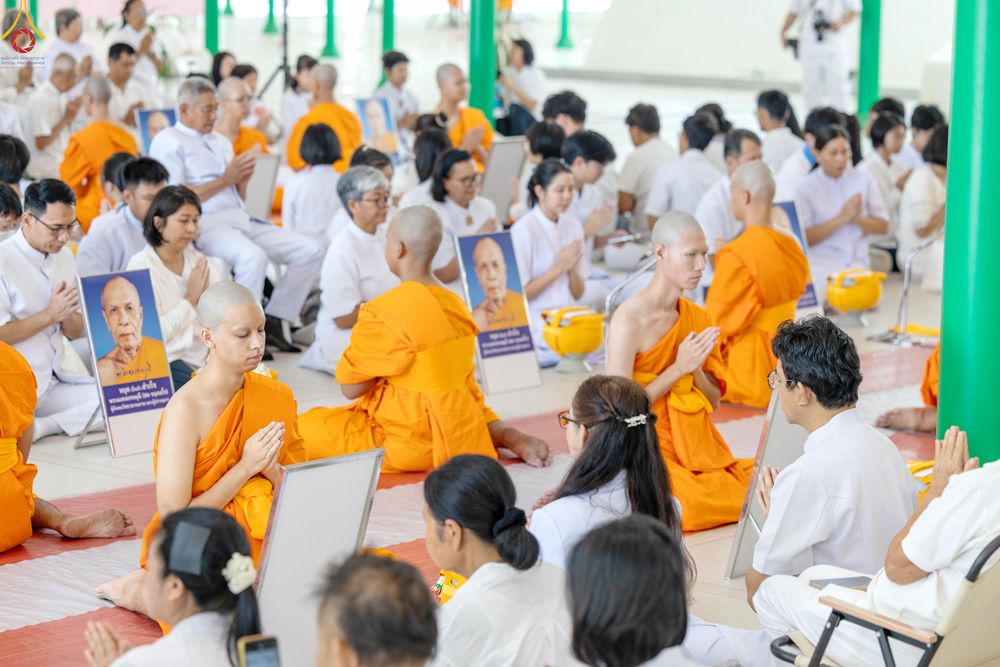 ภาพ No.335358:วันเสาร์ที่ 13 มิถุนายน พ.ศ.2569 พิธีขอบรรพชา , พิธีขอสรณคมน์และศีล , พิธีถวายบาตร , พิธีอุปสมบท โครงการอุปสมบทหมู่ผู้บริหาร รุ่นที่ 16 , โครงการอุปสมบทหมู่ธรรมทายาท  ระดับอุดมศึกษา รุ่นที่ 53 (ภาคฤดูฝน) ณ โบสถ์พระไตรปิฏก วัดพระธรรมกาย