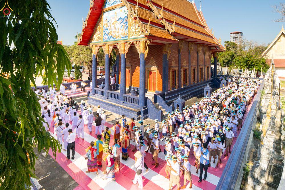 ภาพ No.288509:วันที่ 5 มกราคม พ.ศ. 2569 พิธีทอดผ้าป่าทำนุบำรุงศาสนสถาน ณ วัดอัมพวัน ต.สองพี่น้อง อ.สองพี่น้อง จ.สุพรรณบุรี ในโครงการธรรมยาตรา กตัญญูบูชา มหาปูชนียาจารย์ พระมงคลเทพมุนี(สด จนฺทสโร) พระผู้ปราบมาร อนุสรณ์สถาน 7 แห่ง ปีที่ 14