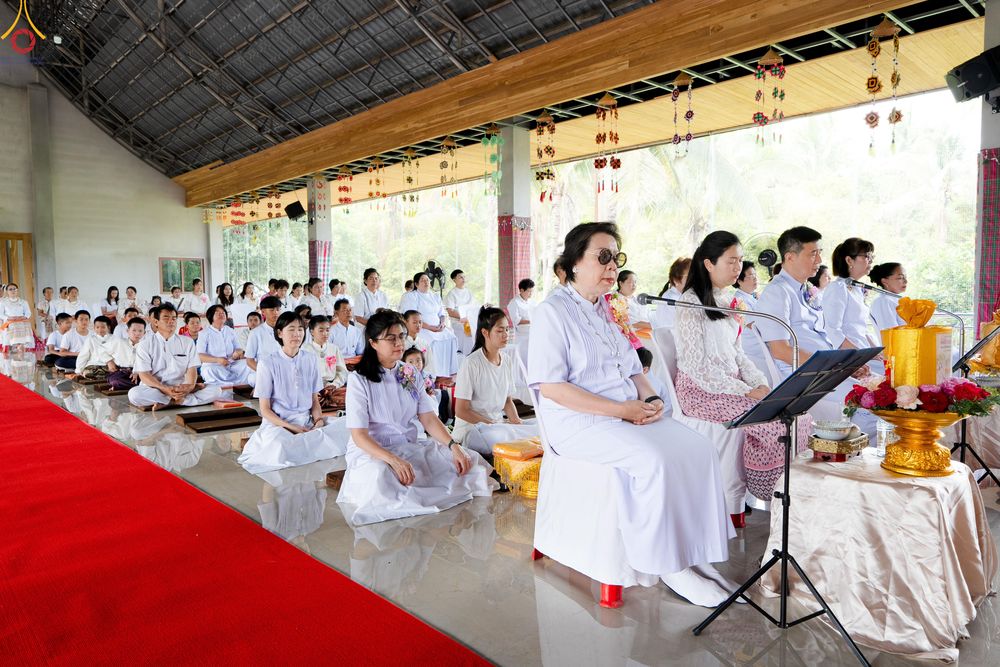 ภาพ No.335679:วันที่ 14 มิถุนายน พ.ศ.2569 พิธีทอดผ้าป่าแก้วภูเรือฉลองครบรอบ11ปี