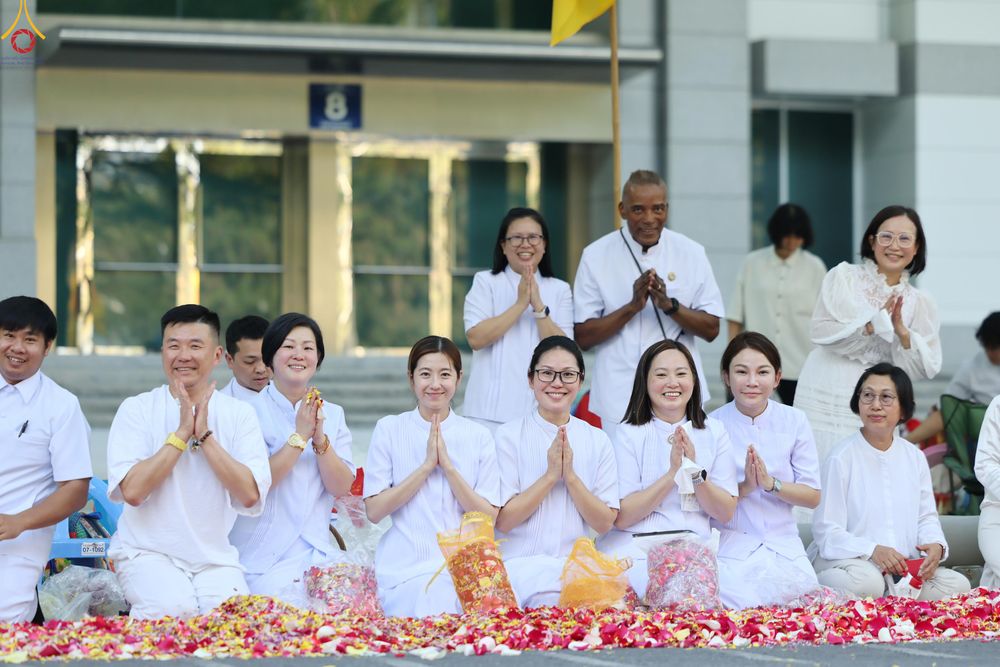 ภาพ No.305962:วันที่ 25 มกราคม พ.ศ. 2569 พิธีต้อนรับพระธรรมยาตรา วัดพระธรรมกาย(ภาพชุดที่ 4) ในโครงการธรรมยาตรา กตัญญูบูชา มหาปูชนียาจารย์ พระมงคลเทพมุนี(สด จนฺทสโร) พระผู้ปราบมาร อนุสรณ์สถาน 7 แห่ง ปีที่ 14