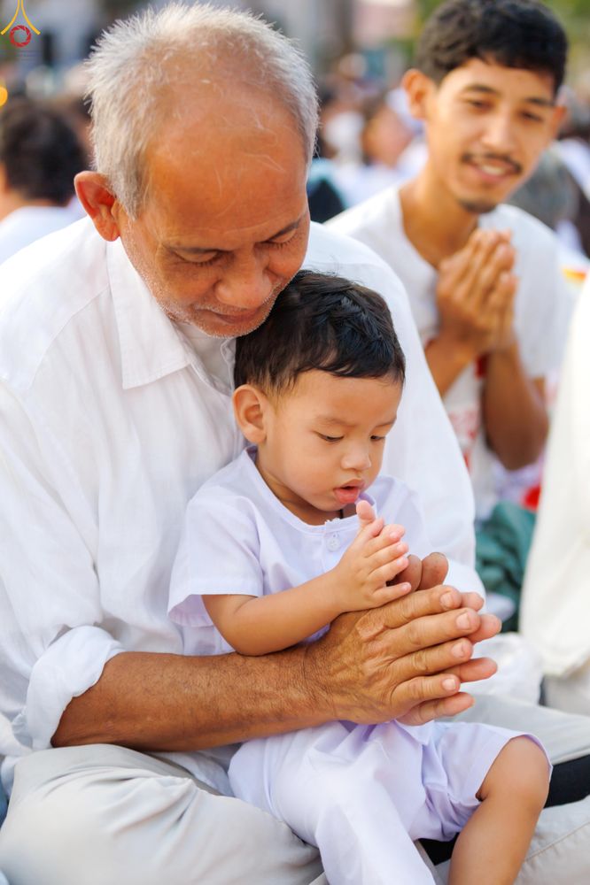 ภาพ No.297564:วันที่ 18 มกราคม พ.ศ. 2569 พิธีตักบาตรพระธรรมยาตรา ณ วัดโบสถ์บน ต.บางคูเวียง จ.นนทบุรี อนุสรณ์สถานลำดับที่ 4 สถานที่เกิดด้วยกายธรรม ในโครงการธรรมยาตรา กตัญญูบูชา มหาปูชนียาจารย์ พระมงคลเทพมุนี(สด จนฺทสโร) พระผู้ปราบมาร อนุสรณ์สถาน 7 แห่ง ปีที่ 14