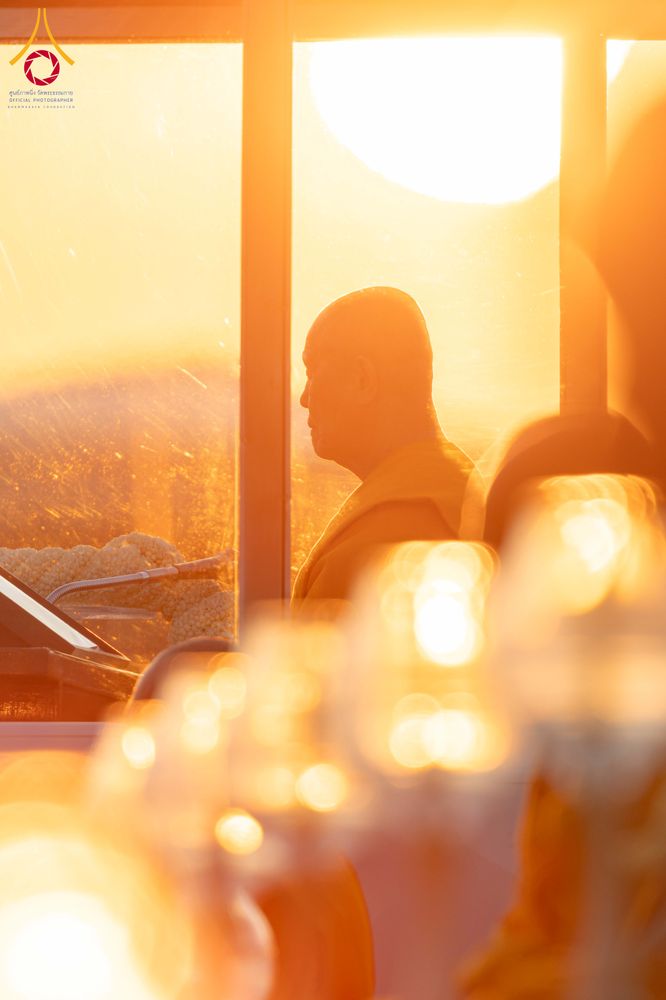 ภาพ No.312063:วันอังคารที่ 3 มีนาคม พ.ศ.2569 พิธีเวียนประทักษิณและจุดมาฆประทีป ณ ลานธรรมพระมหาธรรมกายเจดีย์ วัดพระธรรมกาย