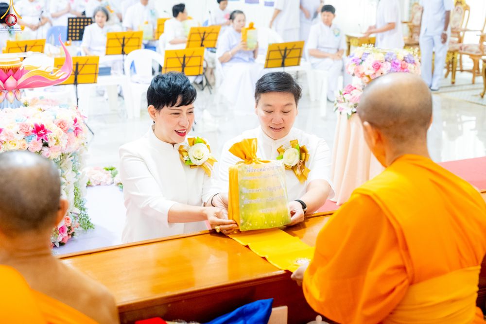 ภาพ No.336177:วันที่ 20 มิถุนายน พ.ศ.2569 พิธีทอดผ้าป่า ส่งเสริมงานพระพุทธศาสนา , พิธีเจริญพระพุทธมนต์เนื่องในวาระครบรอบ 14 ปี ธรรมอุทยานบ้านแป้ง อ.พรหมบุรี จ.สิงห์บุรี