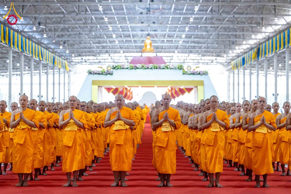 ภาพ No.308708:วันที่ 1 กุมภาพันธ์ พ.ศ. 2569 พิธีรับประกาศนียบัตร และพระของขวัญพระธรรมยาตรา ณ สภาธรรมกายสากล วัดพระธรรมกาย จ.ปทุมธานี