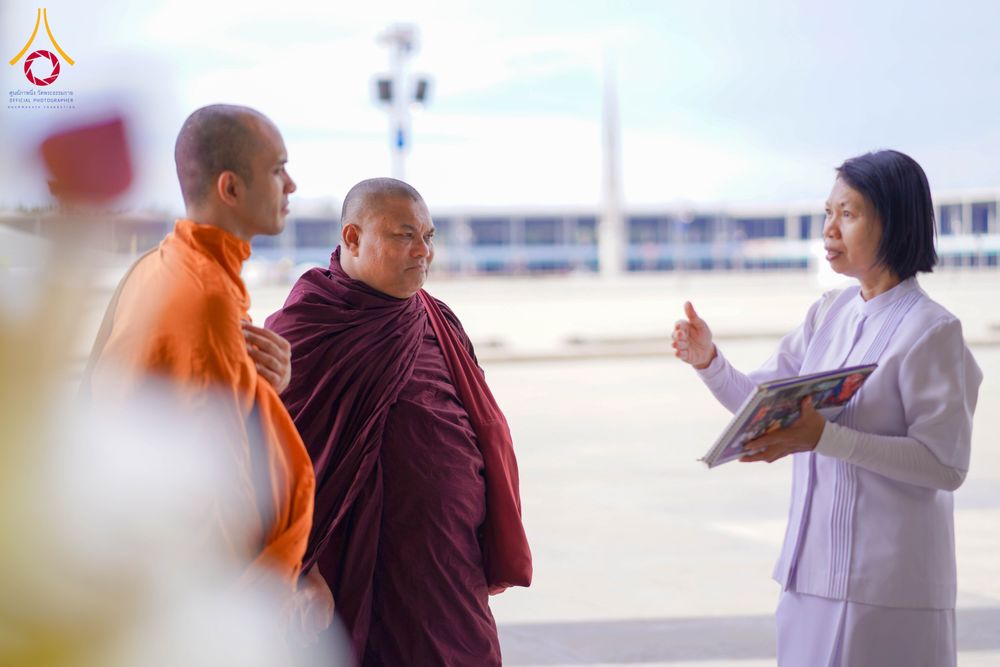 ภาพ No.328899:วันที่ 7-15 พฤษภาคม พ.ศ.2569 ต้อนรับชาวต่างชาติจากประเทศรัสเซีย เมียนมาร์ บังคลาเทศ และศรีลังกาเยี่ยมชมและสักการะพระมหาธรรมกายเจดีย์ ณ วัดพระธรรมกาย