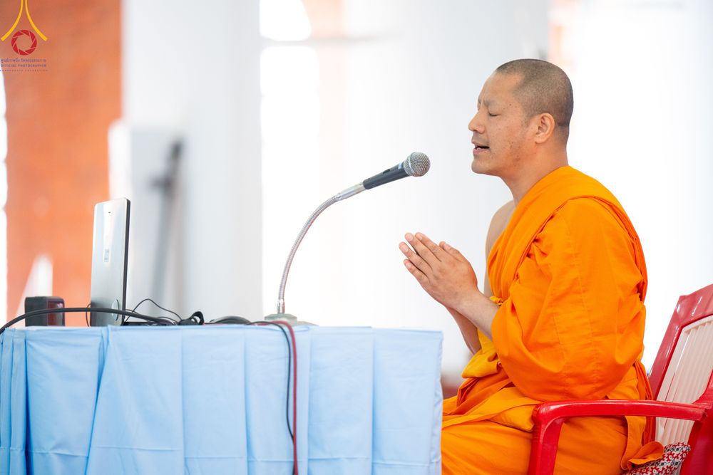 ภาพ No.315260:​วันอาทิตย์ที่ 22 มีนาคม พ.ศ.2569 สามเณรธรรมทายาทเนปาล 500 รูป ฟังธรรม สวดมนต์ ปฏิบัติธรรมร่วมกัน  ณ International Assembly and Meditation Hall Lumbini