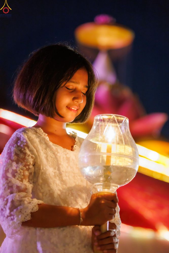 ภาพ No.297183:วันที่ 17 มกราคม พ.ศ. 2569 พิธีจุดประทีปถวายเป็นพุทธบูชา และบูชาธรรมมหาปูชนียาจารย์ (ภาพชุดที่ 2) ณ วัดโบสถ์บน ต.บางคูเวียง จ.นนทบุรี อนุสรณ์สถานลำดับที่ 4 สถานที่เกิดด้วยกายธรรม ในโครงการธรรมยาตรา กตัญญูบูชา มหาปูชนียาจารย์ พระมงคลเทพมุนี(สด จนฺทสโร) พร