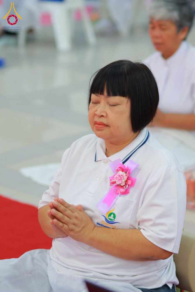 ภาพ No.321795:วันที่ 12 เมษายน พ.ศ.2569 ตักบาตรสงกรานต์ฉลองสามเณรใหม่  ณ ศูนย์ปฏิบัติธรรมระยอง(บ้านช่องลม)