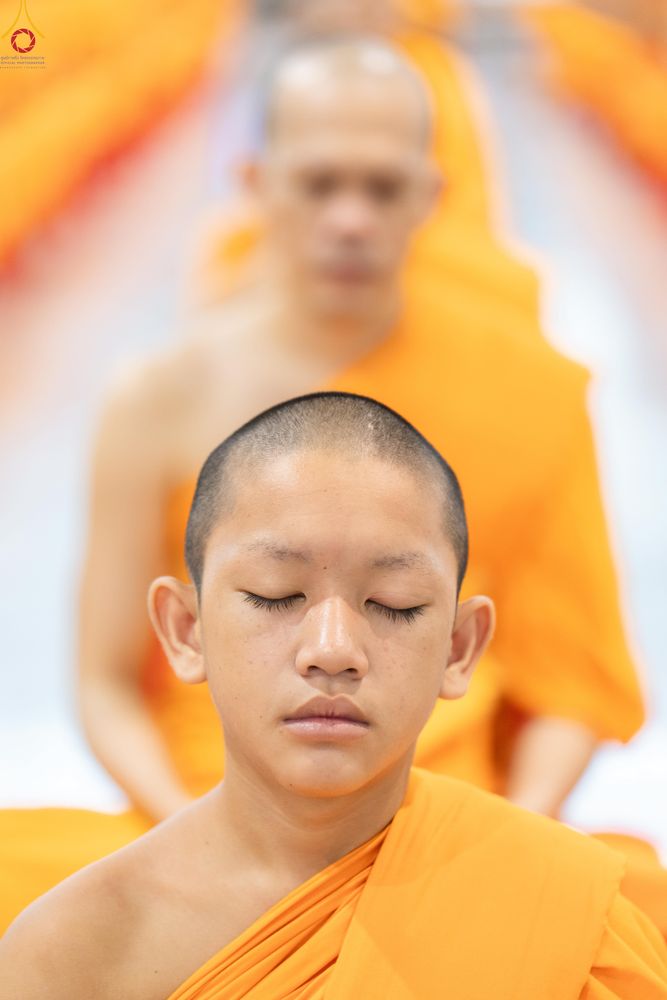 ภาพ No.337825:วันอาทิตย์ต้นเดือน 5 กรกฎาคม พ.ศ.2569 พิธีบูชาข้าวพระ ณ สภาธรรมกายสากล วัดพระธรรมกาย