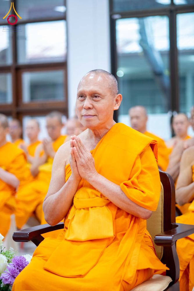 ภาพ No.316104:วันศุกร์ที่ 27 มีนาคม พ.ศ. 2569 พิธีบำเพ็ญกุศล คุณพ่อณรงค์ จินตมากุล  สิริอายุ 99 ปี 11 เดือน โยมบิดา พระครูปลัดรัตนวีรวัฒน์ (รังสฤษดิ์ อิทฺธิจินตโก) ที่ปรึกษาเจ้าคณะจังหวัดปทุมธานี เจ้าอาวาสวัดพระธรรมกาย  ณ ห้องปลูกศรัทธา 2 วัดพระธรรมกาย ปทุมธานี