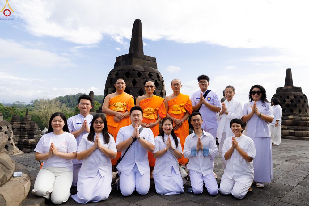 ภาพ No.331261:วันที่ 29 พฤษภาคม พ.ศ.2569 MBMI Tangerang (Majelis Agama Buddha Mahanikaya)  ได้มีการเตรียมงานเพื่อจัดงานวิสาขบูชานานาชาติ (ภาพชุดที่ 2)