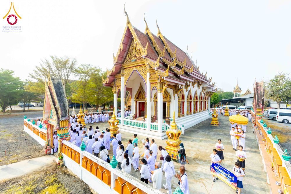 ภาพ No.298948:วันที่ 20 มกราคม พ.ศ. 2569 พิธีทอดผ้าป่าทำนุบำรุงศาสนสถาน ณ วัดใหม่นพรัตน์ ต.เนินพระปรางค์ อ.สองพี่น้อง จ.สุพรรณบุรี ในโครงการธรรมยาตรา กตัญญูบูชา มหาปูชนียาจารย์ พระมงคลเทพมุนี(สด จนฺทสโร) พระผู้ปราบมาร อนุสรณ์สถาน 7 แห่ง ปีที่ 14