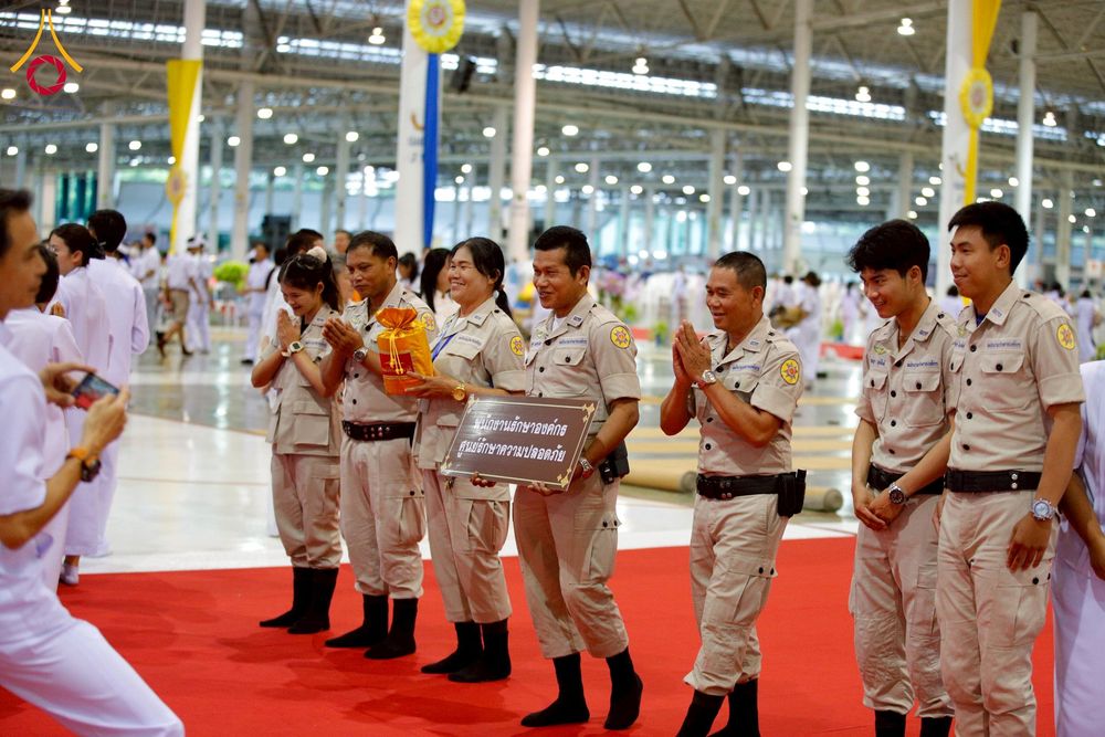 ภาพ No.264713:วันอาทิตย์ที่ 2 พฤศจิกายน พ.ศ. 2568 พิธีทอดกฐินสามัคคี ณ สภาธรรมกายสากล วัดพระธรรมกาย