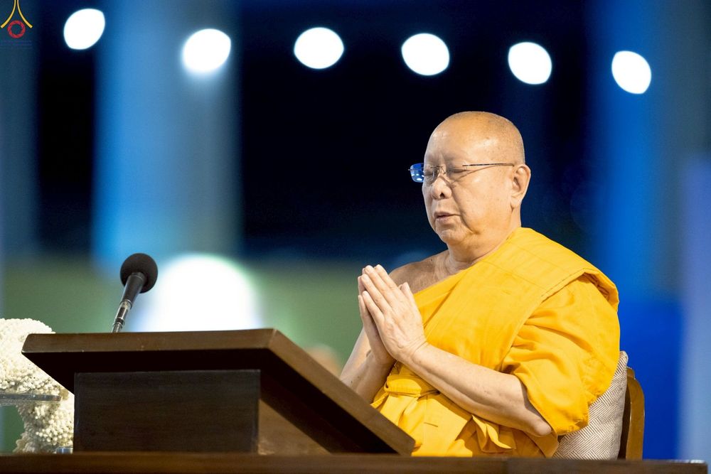 ภาพ No.241053:วันพุธที่ 27 สิงหาคม พ.ศ. 2568 พิธีจุดประทีป ในวันธรรมชัย ณ วัดพระธรรมกาย