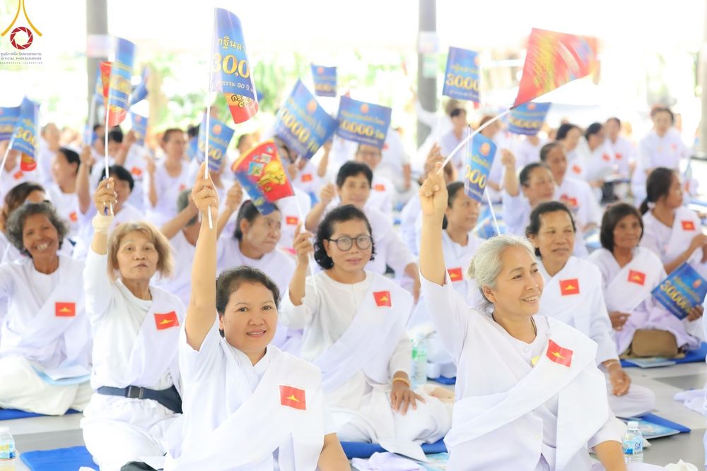 ภาพ No.158348:โครงการอบรมอุบาสก อุบาสิกาแก้ว  ตัวแทนทอดกฐิน 30,000 วัด ทั่วไทย บูชาธรรม 80 ปี หลวงพ่อธัมมชโย ระหว่างวันที่ 20-22 กันยายน พ.ศ. 2567 ณ จังหวัดบุรีรัมย์ รุ่นที่ 3