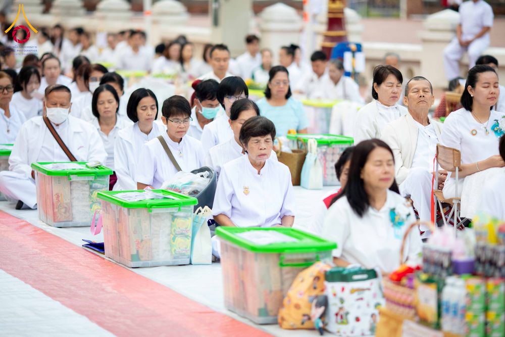 ภาพ No.310832:วันอาทิตย์ที่ 22 กุมภาพันธ์ พ.ศ. 2569 พิธีตักบาตรเเด่คณะพระภิกษุสงฆ์ 1,111 รูป จังหวัดน่าน หนึ่งในโครงการตักบาตรพระ 2,000,000 รูป 77 จังหวัดทั่วไทย ในวาระอันเป็นมงคลยิ่ง ครบรอบ 744 ปี นครน่าน สืบสานศรัทธา ทำบุญใหญ่ของเมืองน่าน ณ ข่วงเมือง วัดภูมินทร์ อำเ