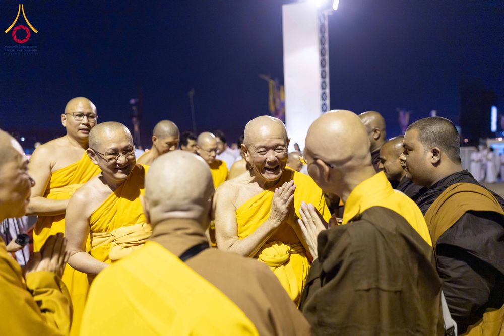 ภาพ No.312452:วันอังคารที่ 3 มีนาคม พ.ศ.2569 พิธีเวียนประทักษิณและจุดมาฆประทีป (ภาพชุดที่ 2) ณ ลานธรรมพระมหาธรรมกายเจดีย์ วัดพระธรรมกาย