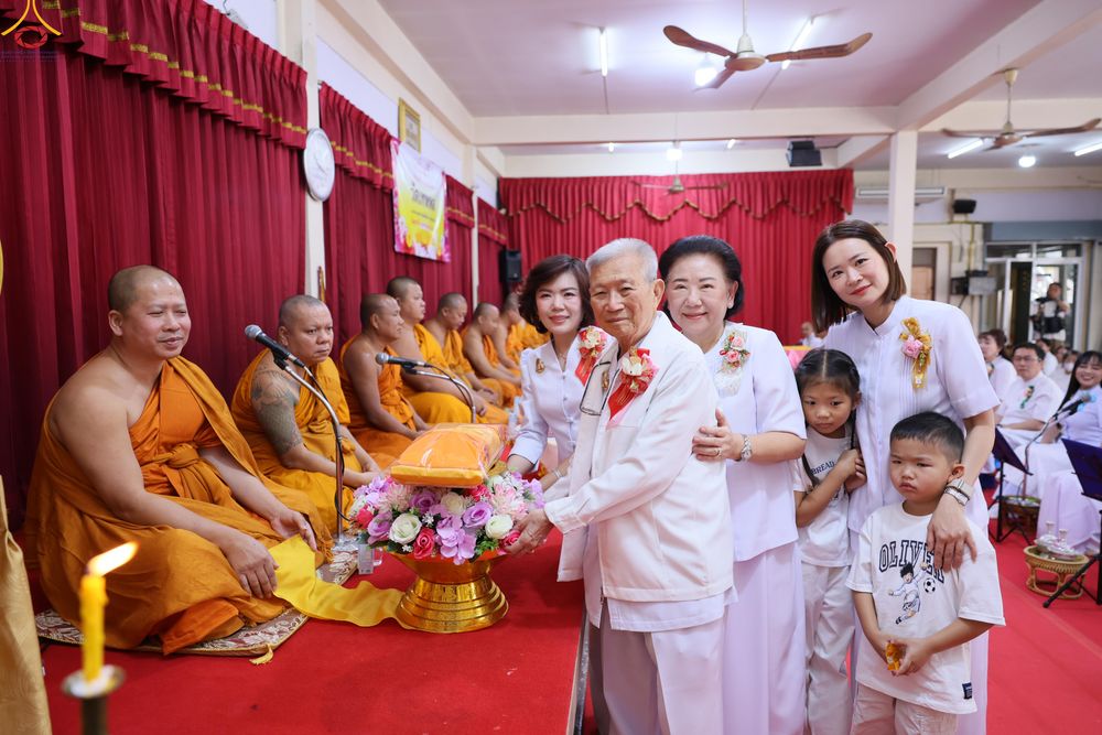 ภาพ No.291593:วันที่ 9 มกราคม พ.ศ. 2569 พิธีทอดผ้าป่าทำนุบำรุงศาสนสถาน ณ วัดเทพพล แขวงบางพรม เขตตลิ่งชัน กรุงเทพมหานคร ในโครงการธรรมยาตรา กตัญญูบูชา มหาปูชนียาจารย์ พระมงคลเทพมุนี(สด จนฺทสโร) พระผู้ปราบมาร อนุสรณ์สถาน 7 แห่ง ปีที่ 14