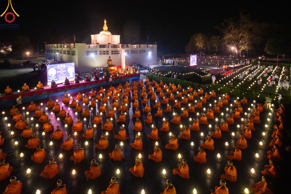 ภาพ No.314309:วันอังคารที่ 17 มีนาคม พ.ศ. 2569 พิธีจุดประทีปเป็นพุทธบูชา ณ วิหารมายาเทวี ลุมพินี ประเทศเนปาล