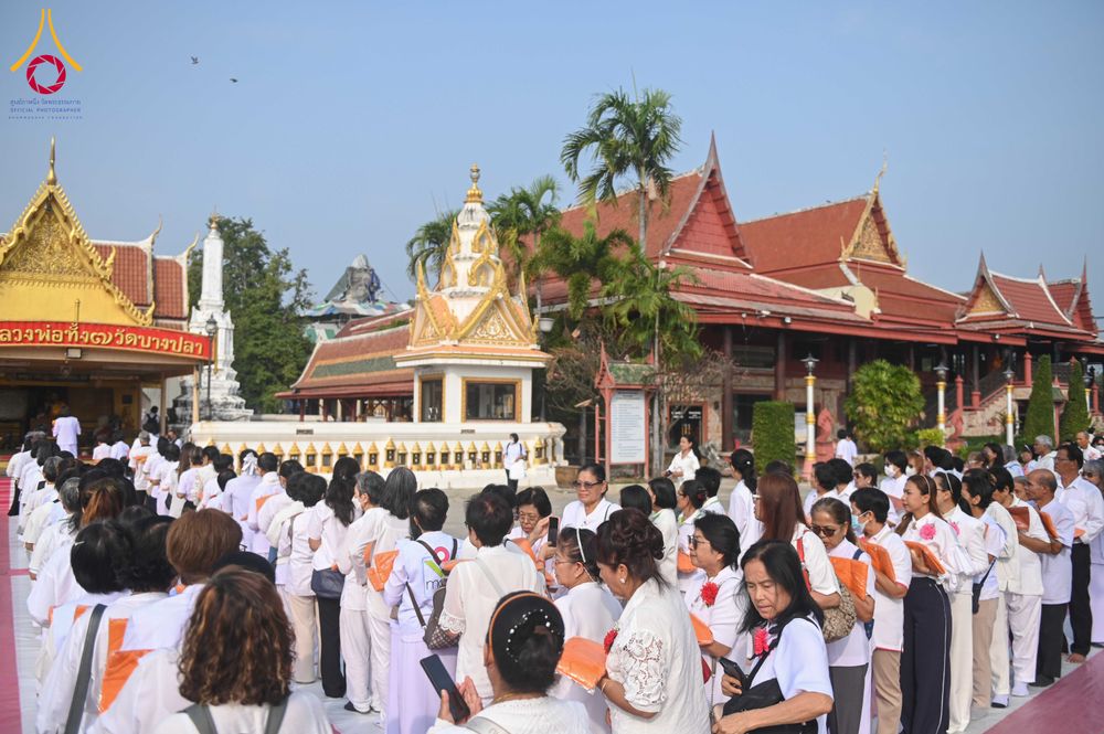 ภาพ No.300808:วันที่ 22 มกราคม พ.ศ. 2569 พิธีทอดผ้าป่าทำนุบำรุงศาสนสถาน ณ วัดบางปลา อ.บางเลน จ.นครปฐม ในโครงการธรรมยาตรา กตัญญูบูชา มหาปูชนียาจารย์ พระมงคลเทพมุนี(สด จนฺทสโร) พระผู้ปราบมาร อนุสรณ์สถาน 7 แห่ง ปีที่ 14