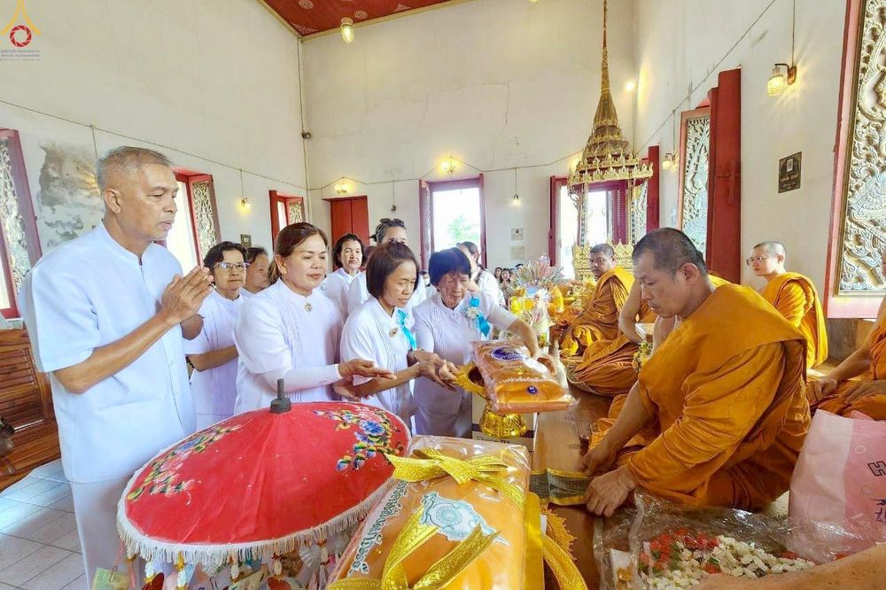 ภาพ No.283039:วันอาทิตย์ที่ 26 ตุลาคม พุทธศักราช 2568 พิธีทอดกฐินสามัคคีทั่วไทย 30,000 วัด  โดยคณะศิษยานุศิษย์ บูชาธรรม 81 ปี  หลวงพ่อธัมมชโย ณ วัดใหญ่ อ.เมือง จ.สมุทรสงคราม