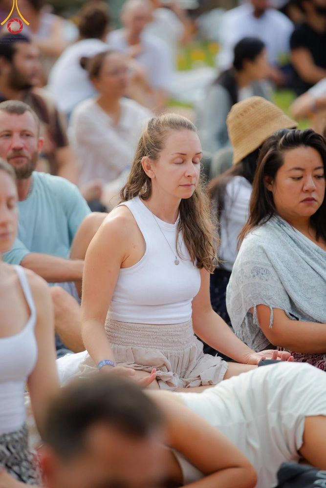 ภาพ No.156411:วัดพุทธบาหลีและวัดพระธรรมกาย จัดปฏิบัติธรรมนานาชาติ 1,151 คนจาก 78 ประเทศ ใน "วันสันติภาพสากล" ณ บาหลี อินโดนีเซีย วันเสาร์ที่ 21 กันยายน พ.ศ. 2567 เวลา 16.00-21.00 น. ณ พิพิธภัณฑ์ ARMA เมืองอูบุด จังหวัดบาหลี ประเทศอินโดนีเซีย