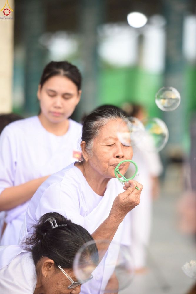 ภาพ No.249008:วันที่ 26-28 กันยายน พ.ศ. 2568 โครงการอบรมอุบาสกแก้ว อุบาสิกาแก้ว รุ่นที่ 3 ตัวแทนทอดกฐินสามัคคีทั่วไทย 30,000 วัด  ณ ศูนย์ปฏิบัติธรรมวิหารแดง อ.วิหารแดง จ.สระบุรี