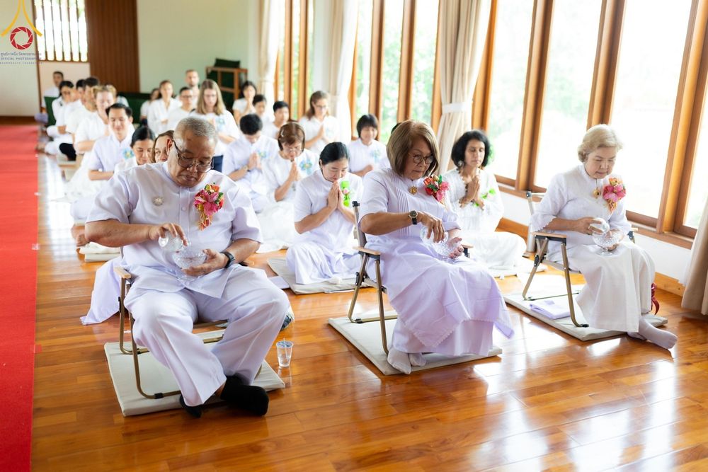 ภาพ No.163602:พิธีทอดกฐินสามัคคี ณ วัดพุทธบาหลี เกาะบาหลี ประเทศอินโดนีเซีย วันอาทิตย์ที่ 20 ตุลาคม พ.ศ. 2567
