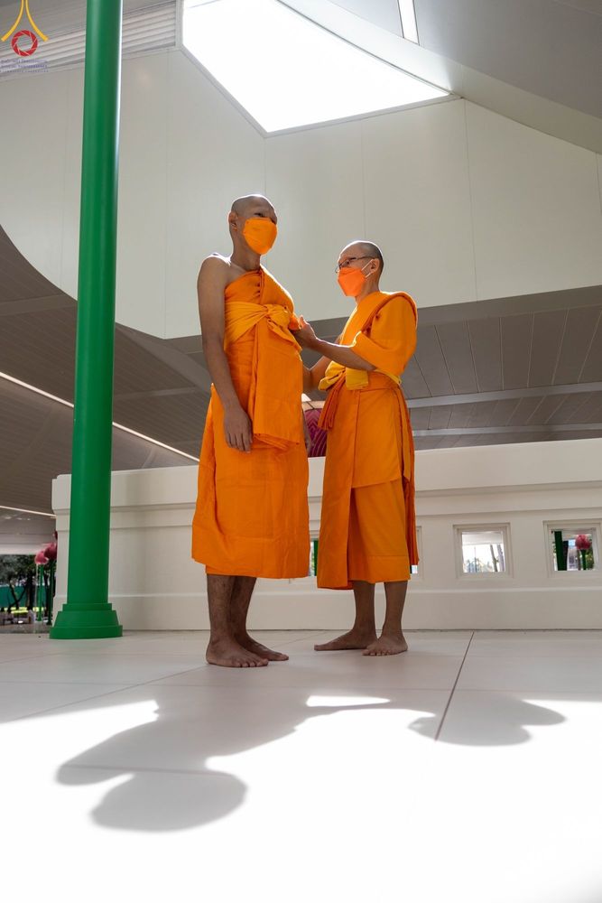 ภาพ No.84182:พิธีขอบรรพชา , พิธีขอสรณคมน์และศีล ,  พิธีรับบาตร , พิธีอุปสมบท ในโครงการบรรพชาอุปสมบทหมู่ธรรมทายาทรุ่นเข้าพรรษา และโครงการบรรพชาสามเณรโรงเรียนนานาชาติ รุ่นที่ 12 ณ โบสถ์พระไตรปิฎก วัดพระธรรมกาย วันที่ 22 กรกฎาคม พ.ศ. 2566