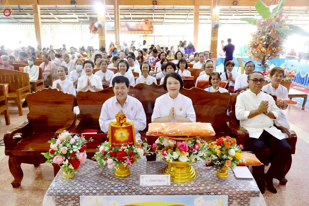 ภาพ No.262574:วันที่ 21 ตุลาคม พ.ศ. 2568 พิธีทอดกฐินสามัคคีทั่วไทย 30,000 วัด โดยคณะศิษยานุศิษย์ บูชาธรรม 81 ปี หลวงพ่อธัมมชโย ณ วัดกงไกรลาศ ต.กง อ.กงไกรลาศ จ.สุโขทัย