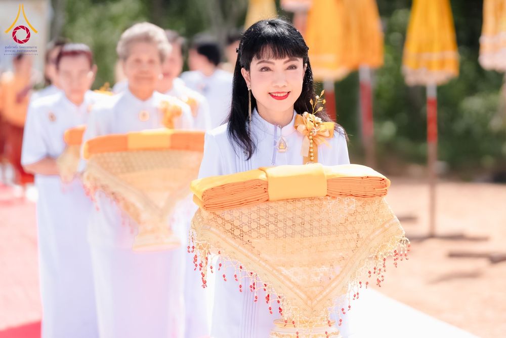 ภาพ No.171752:พิธีทอดกฐิน ศูนย์ปฏิบัติธรรมแก้วเมืองเลย วันที่ 27 ตุลาคม พ.ศ. 2567
