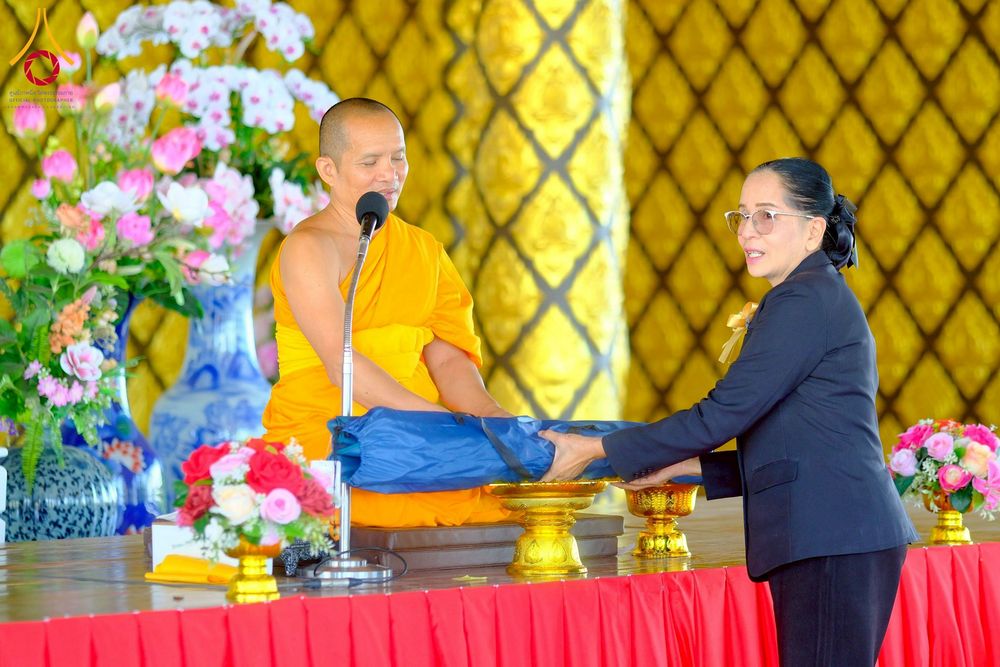 ภาพ No.274836:วันที่ 28 พฤศจิกายน พ.ศ. 2568 รวมพลังเด็กดี V-Star ผู้นำฟื้นฟูศีลธรรมโลก ประจำปี 2568 จังหวัดอุบลราชธานี ณ วัดป่าอุบลแก้ว อ.วารินชำราบ จ.อุบลราชธานี