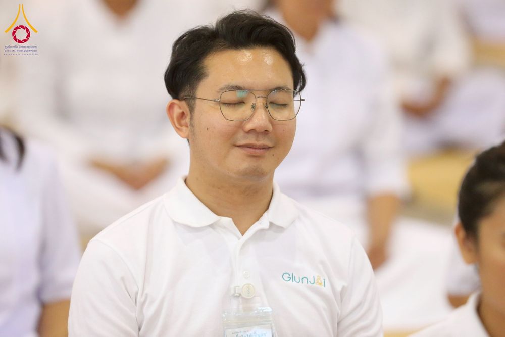 ภาพ No.215274:วันอาทิตย์ต้นเดือนที่ 6 เมษายน พ.ศ. 2568 พิธีบูชาข้าวพระ สภาธรรมกายสากล วัดพระธรรมกาย