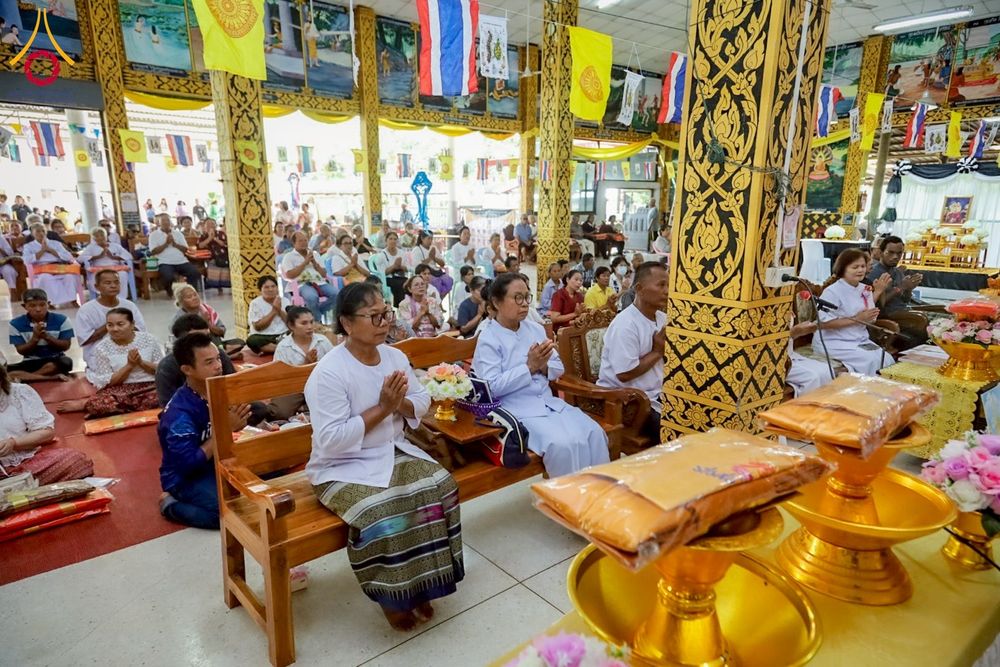 ภาพ No.275406:วันที่ 5 พฤศจิกายน พ.ศ. 2568 พิธีทอดกฐินสามัคคีทั่วไทย ณ วัดหนองสระแก ต.บึงกอก อ.บางระกำ จ.พิษณุโลก โดยคณะศิษยานุศิษย์ บูชาธรรม 81 ปี หลวงพ่อธัมมชโย